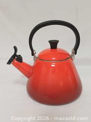 MaxSold Auction: Le Creuset Orange Kone Whistling Kettle - Toronto (Ontario, Canada) PARTNER MANAGED Reseller Online Auction - Queen Street West