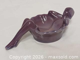 MaxSold Auction: Mosser Eggplant Purple Glass Bathing Beauty Dish - Toronto (Ontario, Canada) PARTNER MANAGED Reseller Online Auction - Queen Street West