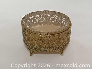 MaxSold Auction: Vintage Hollywood Regency Brass Filigree and Glass Jewelry Casket Box - Toronto (Ontario, Canada) PARTNER MANAGED Reseller Online Auction - Queen Street West