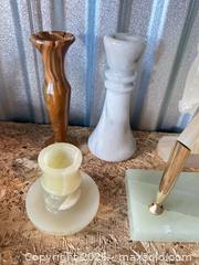 MaxSold Auction: Onyx Decorative Lot  - Vancouver (British Columbia, Canada) SELLER MANAGED Estate Sale Online Auction -  East 7th Avenue (STORAGE)