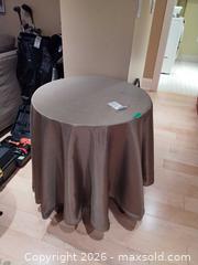 MaxSold Auction: Accent Table  C - Toronto (Ontario, Canada) Downsizing Online Auction - Kimbark Blvd 