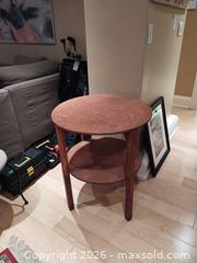 MaxSold Auction: Accent Table  C - Toronto (Ontario, Canada) Downsizing Online Auction - Kimbark Blvd 