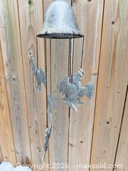 MaxSold Auction: Bird feeders & wind chimes D - Toronto (Ontario, Canada) Downsizing Online Auction - Kimbark Blvd 