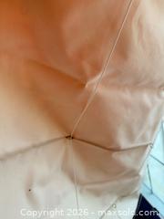 MaxSold Auction: Blinds B - Toronto (Ontario, Canada) Downsizing Online Auction - Kimbark Blvd 