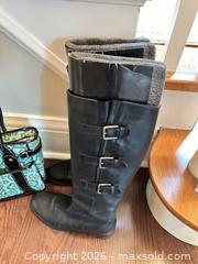 MaxSold Auction: Boots And Bag B  - Toronto (Ontario, Canada) Downsizing Online Auction - Kimbark Blvd 