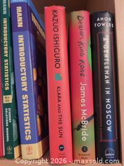MaxSold Auction: Fiction and Nonfiction Books B - Toronto (Ontario, Canada) Downsizing Online Auction - Kimbark Blvd 
