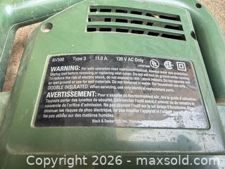 MaxSold Auction: Gardening B - Toronto (Ontario, Canada) Downsizing Online Auction - Kimbark Blvd 