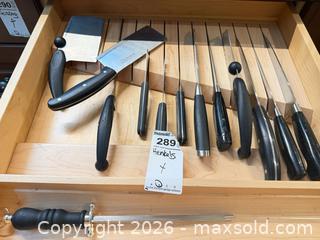 MaxSold Auction: Henkels Cutting Utensils and More B - Toronto (Ontario, Canada) Downsizing Online Auction - Kimbark Blvd 