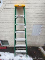 MaxSold Auction: Ladder D - Toronto (Ontario, Canada) Downsizing Online Auction - Kimbark Blvd 