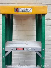 MaxSold Auction: Ladder D - Toronto (Ontario, Canada) Downsizing Online Auction - Kimbark Blvd 