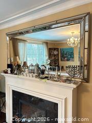 MaxSold Auction: Mirror D  - Toronto (Ontario, Canada) Downsizing Online Auction - Kimbark Blvd 