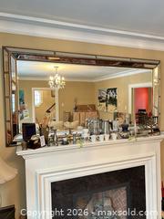 MaxSold Auction: Mirror D  - Toronto (Ontario, Canada) Downsizing Online Auction - Kimbark Blvd 