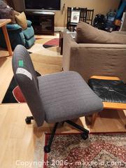 MaxSold Auction: Office Chair C - Toronto (Ontario, Canada) Downsizing Online Auction - Kimbark Blvd 