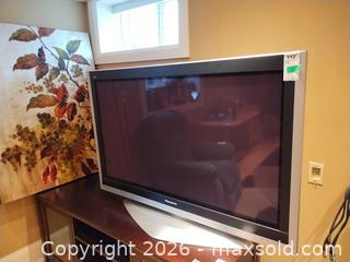 MaxSold Auction: Panasonic TH-50PX600U 50-inch Plasma TV (2006) C - Toronto (Ontario, Canada) Downsizing Online Auction - Kimbark Blvd 