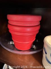 MaxSold Auction: Plant Pots B  - Toronto (Ontario, Canada) Downsizing Online Auction - Kimbark Blvd 