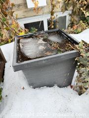 MaxSold Auction: Plant pots (front) B - Toronto (Ontario, Canada) Downsizing Online Auction - Kimbark Blvd 