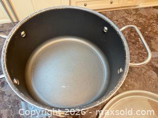 MaxSold Auction: Pots and pans B - Toronto (Ontario, Canada) Downsizing Online Auction - Kimbark Blvd 