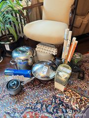 MaxSold Auction: Pots And Popcorn Maker B  - Toronto (Ontario, Canada) Downsizing Online Auction - Kimbark Blvd 