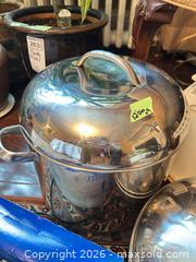 MaxSold Auction: Pots And Popcorn Maker B  - Toronto (Ontario, Canada) Downsizing Online Auction - Kimbark Blvd 