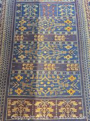 MaxSold Auction: Rug A  - Toronto (Ontario, Canada) Downsizing Online Auction - Kimbark Blvd 
