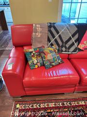 MaxSold Auction: Sectional Sofa D  - Toronto (Ontario, Canada) Downsizing Online Auction - Kimbark Blvd 
