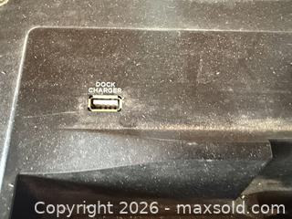 MaxSold Auction: Speaker B - Toronto (Ontario, Canada) Downsizing Online Auction - Kimbark Blvd 