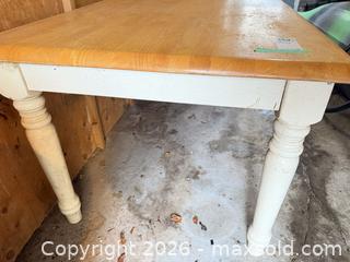 MaxSold Auction: Table D - Toronto (Ontario, Canada) Downsizing Online Auction - Kimbark Blvd 