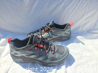 MaxSold Auction: Merrell Men's Hiking Shoes US 13 - San Jose (California, USA) SELLER MANAGED Reseller Online Auction - North 24th Street