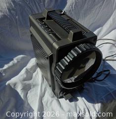 MaxSold Auction: Sony Portable CRT TV / TV Receiver - San Jose (California, USA) SELLER MANAGED Reseller Online Auction - North 24th Street