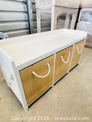 MaxSold Auction:  Storage Bench with 3 Removable Bins - Toronto (Ontario, Canada) SELLER MANAGED Downsizing Online Auction - Wicksteed Wicksteed Avenue