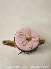 MaxSold Auction: Limoges France Pink Hand-Painted Miniature Trinket Box - San Jose (California, USA) SELLER MANAGED Downsizing Online Auction - East Humboldt Street