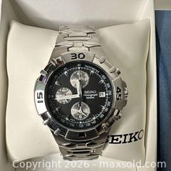 MaxSold Auction: Seiko SNA551 Quartz Stainless Steel Watch - San Jose (California, USA) SELLER MANAGED Downsizing Online Auction - East Humboldt Street