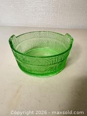 MaxSold Auction: Vintage Green Pressed Glass Ice Bucket with Woodgrain Texture - San Jose (California, USA) SELLER MANAGED Downsizing Online Auction - East Humboldt Street