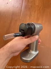 MaxSold Auction: Breville The Smoking Gun Handheld Portable Smoker - Coquitlam (British Columbia, Canada) SELLER MANAGED Reseller Online Auction - Robson Drive