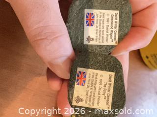 MaxSold Auction: David Winter Miniature Village Cottages, Set of 3 (1991) - Coquitlam (British Columbia, Canada) SELLER MANAGED Reseller Online Auction - Robson Drive