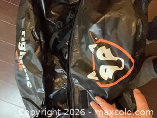 MaxSold Auction: Rightline Gear Rooftop Cargo Bag Carrier Black - Coquitlam (British Columbia, Canada) SELLER MANAGED Reseller Online Auction - Robson Drive