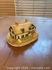 MaxSold Auction: Westbury Collectors Guild Anne of Green Gables Miniature House - Coquitlam (British Columbia, Canada) SELLER MANAGED Reseller Online Auction - Robson Drive