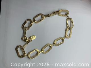 MaxSold Auction: FLASHY!! (3.2gr) 10K YELLOW GOLD VERSACE BRACELET - Toronto (Ontario, Canada) PARTNER MANAGED Downsizing Online Auction - Queen Street E