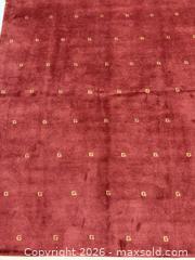 MaxSold Auction: Nepali rug - Toronto (Ontario, Canada) PARTNER MANAGED Reseller Online Auction - Roehampton Avenue