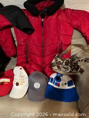 MaxSold Auction: Assorted clothes and hats  - King (Ontario, Canada) SELLER MANAGED Moving Online Auction -  Wells Orchard Crescent