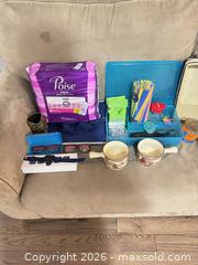 MaxSold Auction: Mixed Household Lot - Assorted Household Items (20+ pieces) - King (Ontario, Canada) SELLER MANAGED Moving Online Auction -  Wells Orchard Crescent