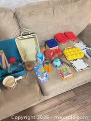 MaxSold Auction: Mixed Household Lot - Assorted Household Items (20+ pieces) - King (Ontario, Canada) SELLER MANAGED Moving Online Auction -  Wells Orchard Crescent