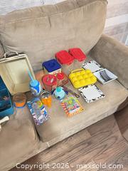 MaxSold Auction: Mixed Household Lot - Assorted Household Items (20+ pieces) - King (Ontario, Canada) SELLER MANAGED Moving Online Auction -  Wells Orchard Crescent