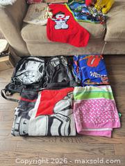 MaxSold Auction: Mixed Lot: Backpacks, Plush, Kids Bedding & Home Decor - King (Ontario, Canada) SELLER MANAGED Moving Online Auction -  Wells Orchard Crescent