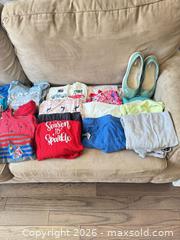 MaxSold Auction: Toddler Multicolor Children's Clothing Lot (21-30 Pieces) - King (Ontario, Canada) SELLER MANAGED Moving Online Auction -  Wells Orchard Crescent