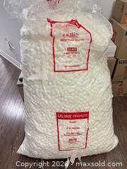 MaxSold Auction: Uline White Starch Biodegradable Packing Peanuts, 20 cu ft - King (Ontario, Canada) SELLER MANAGED Moving Online Auction -  Wells Orchard Crescent