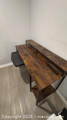 MaxSold Auction: Computer Desk - Clarington (Ontario, Canada) SELLER MANAGED Moving Online Auction - Cornish Drive