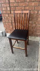 MaxSold Auction: kitchen chairs  - Clarington (Ontario, Canada) SELLER MANAGED Moving Online Auction - Cornish Drive