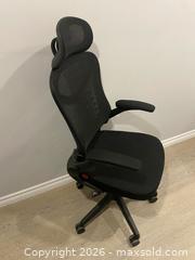MaxSold Auction: Office Chair  - Clarington (Ontario, Canada) SELLER MANAGED Moving Online Auction - Cornish Drive