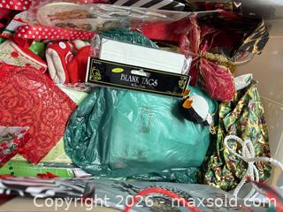 MaxSold Auction: Holiday Decorations Lot – Ribbons, Gift Bags, Ornaments & Candles - Erie (Colorado, USA) SELLER MANAGED Moving Online Auction - Madison Drive